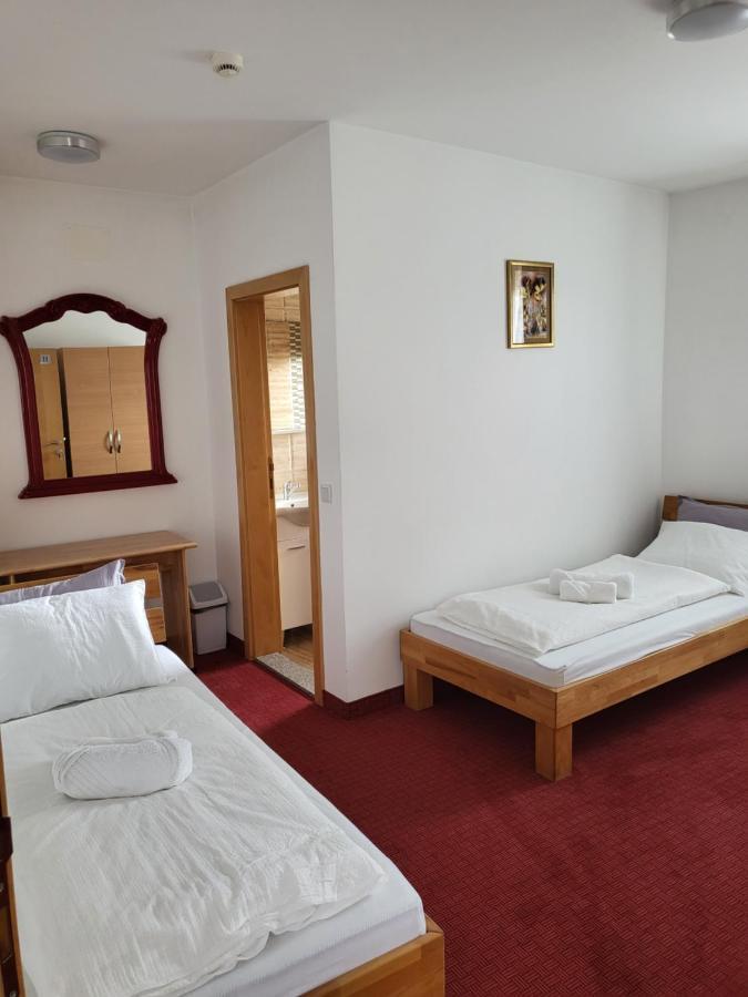 Nihad B&B Visoko Esterno foto